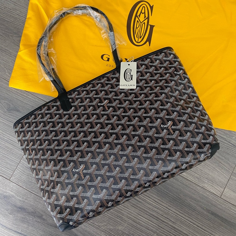 Goyard Artois PM in black